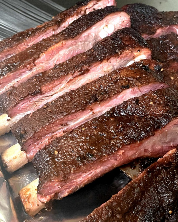 Barbecued short ribs